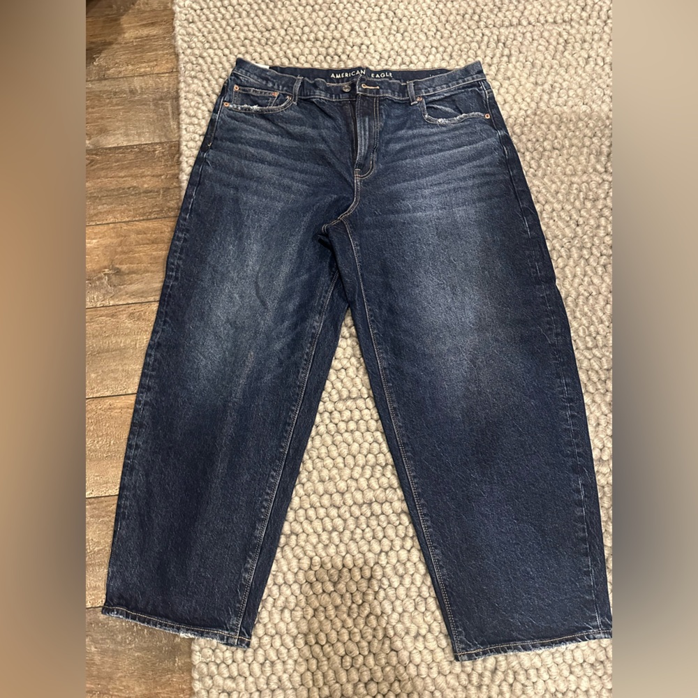 American Eagle Dark Wash barrel Jeans